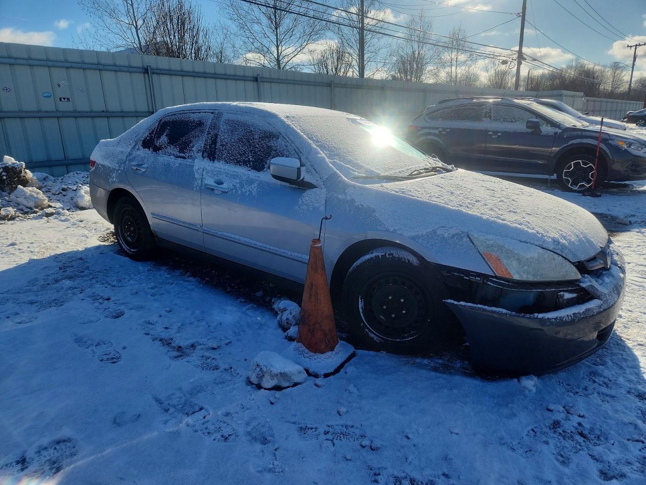 2003 HONDA ACCORD LX photo 4