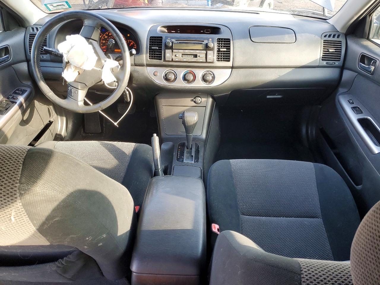 2006 TOYOTA CAMRY LE photo 8