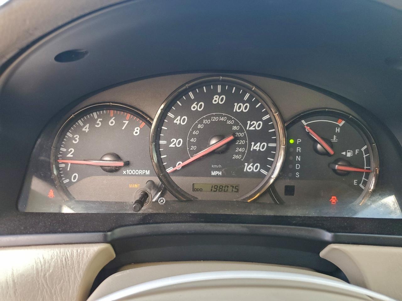 2005 TOYOTA CAMRY SOLARA SE photo 9