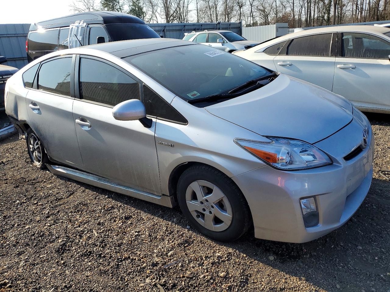 2010 TOYOTA PRIUS photo 4