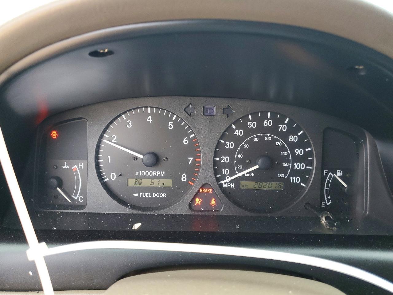 2001 TOYOTA COROLLA CE photo 9