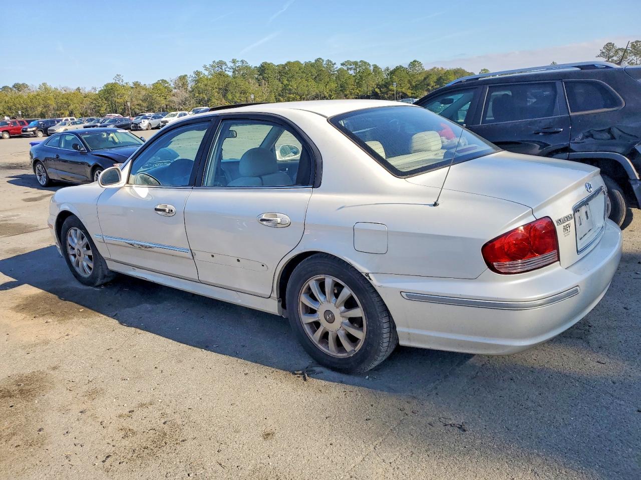2004 HYUNDAI SONATA GLS photo 2