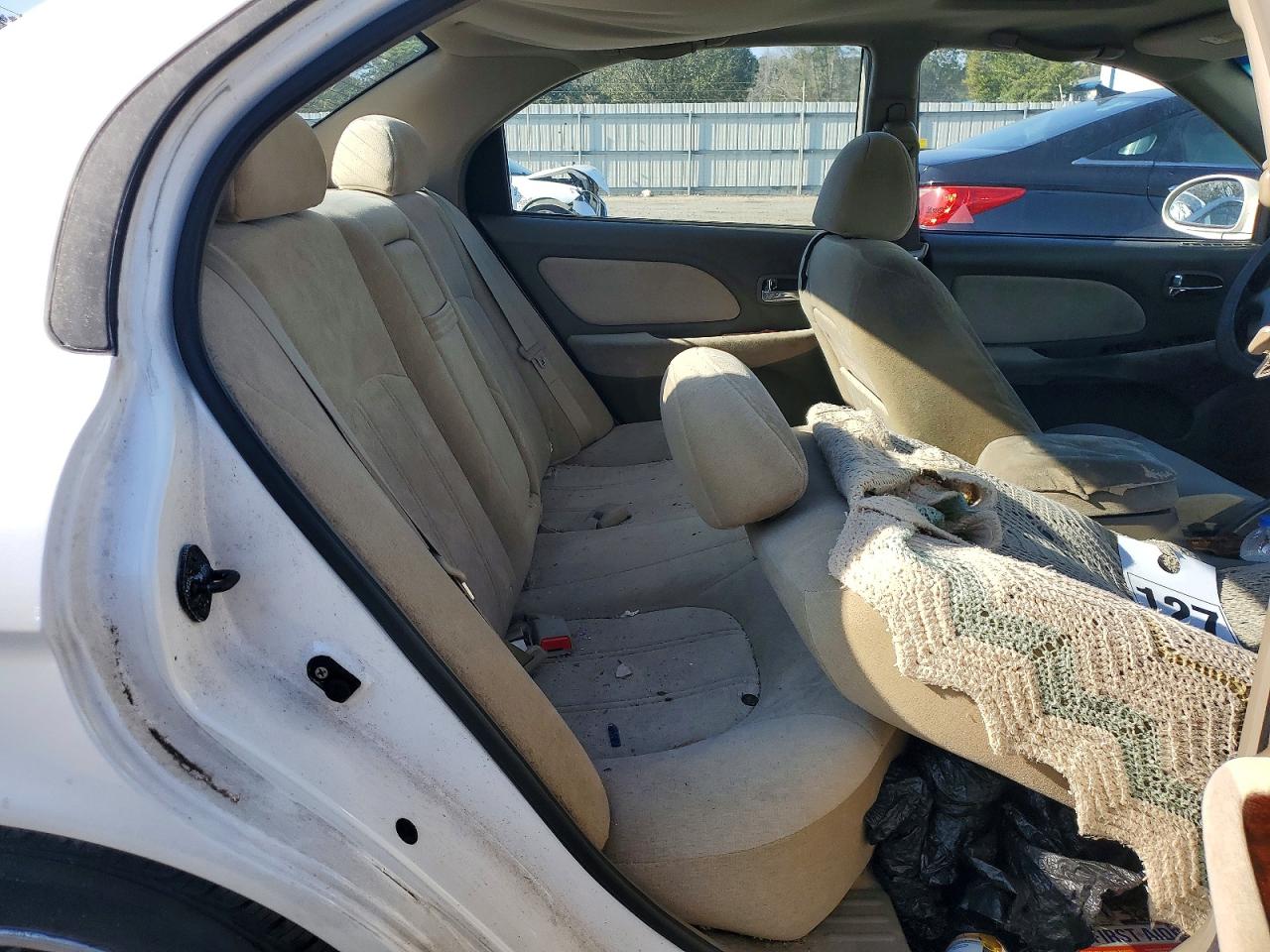 2004 HYUNDAI SONATA GLS photo 10