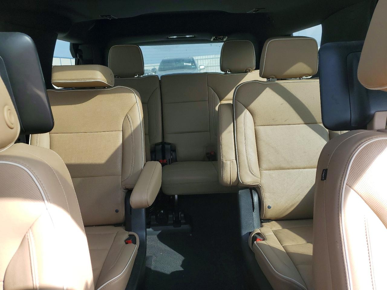 2023 CHEVROLET TAHOE K1500 PREMIER photo 10