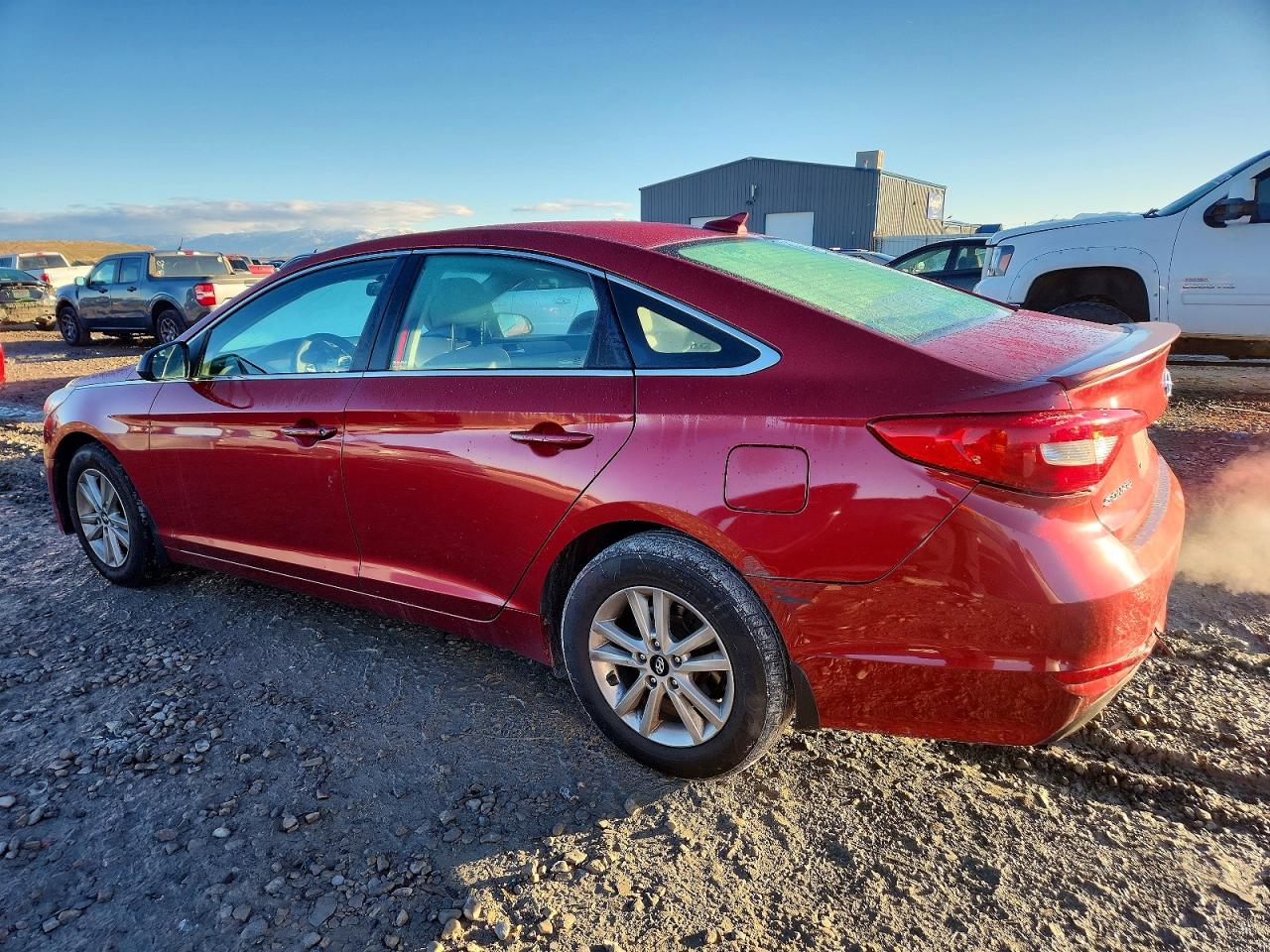 2015 HYUNDAI SONATA SE photo 2