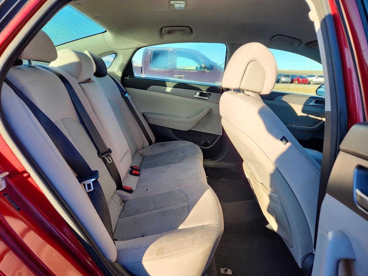 2015 HYUNDAI SONATA SE photo 10