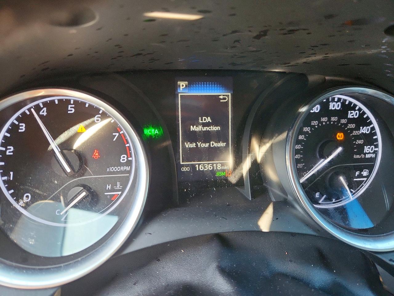 2018 TOYOTA CAMRY L photo 9