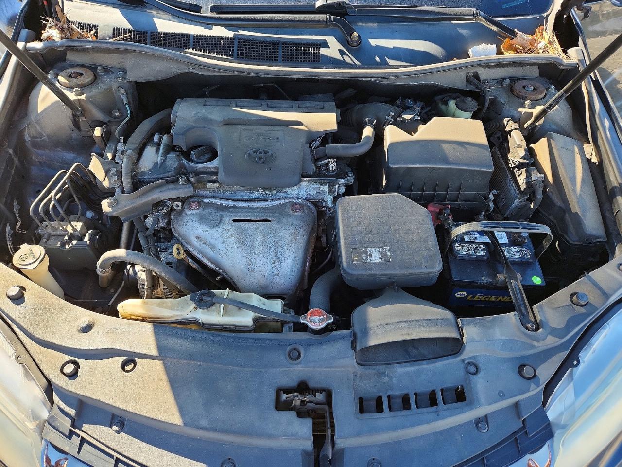2016 TOYOTA CAMRY LE photo 11