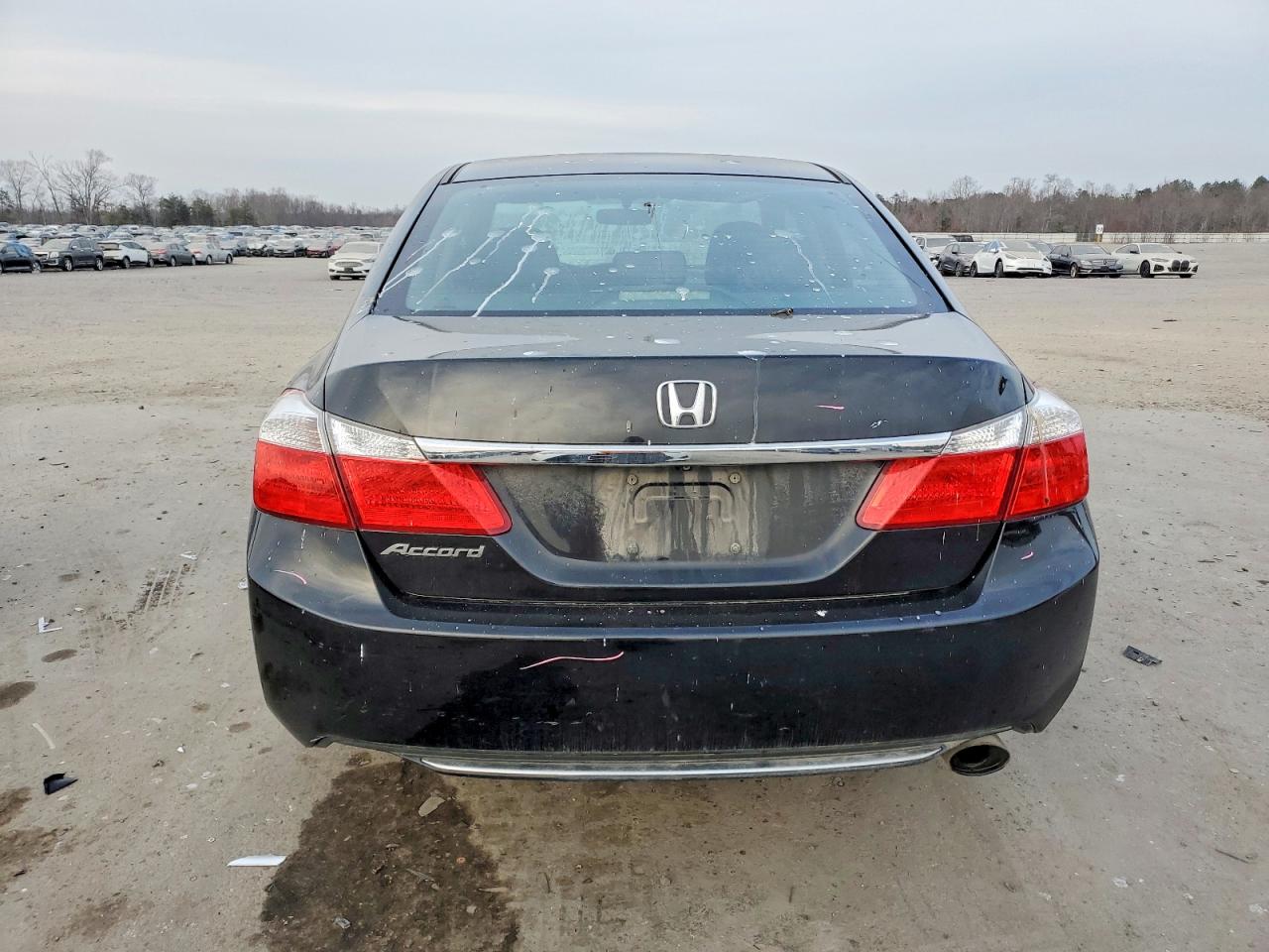 2015 HONDA ACCORD LX photo 6