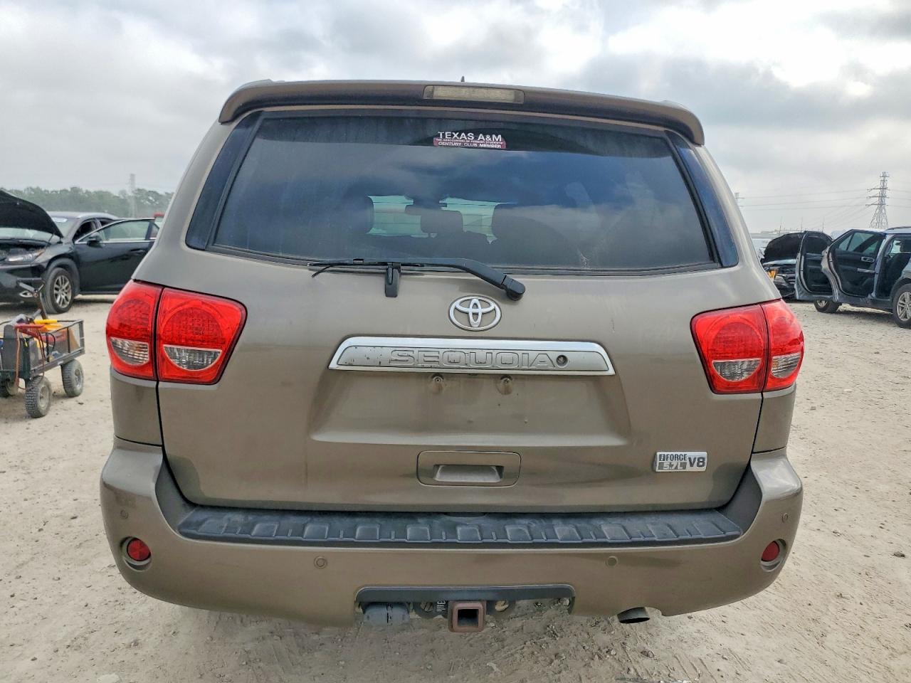 2014 TOYOTA SEQUOIA LIMITED photo 6
