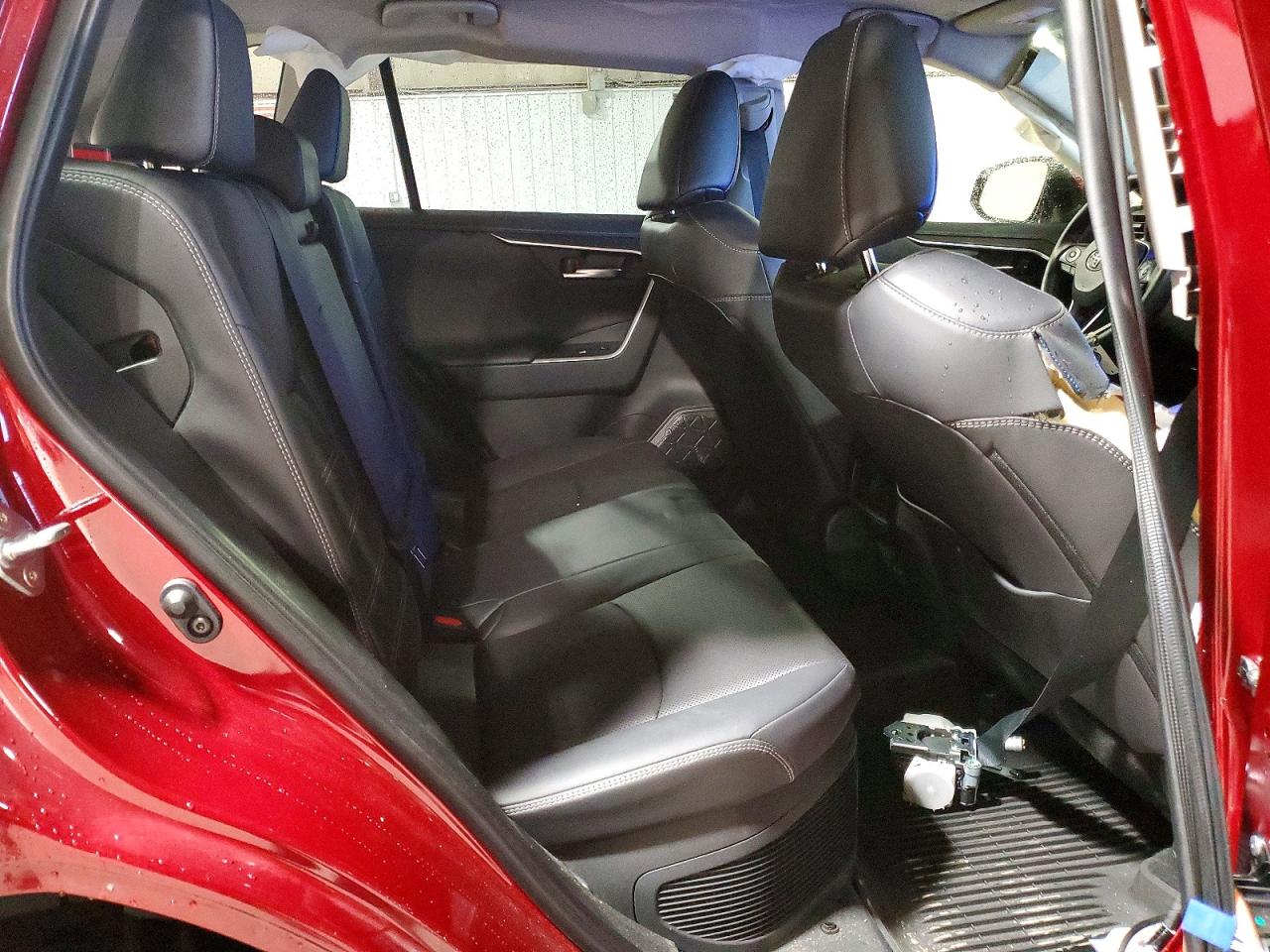 2025 TOYOTA RAV4 LIMITED photo 21
