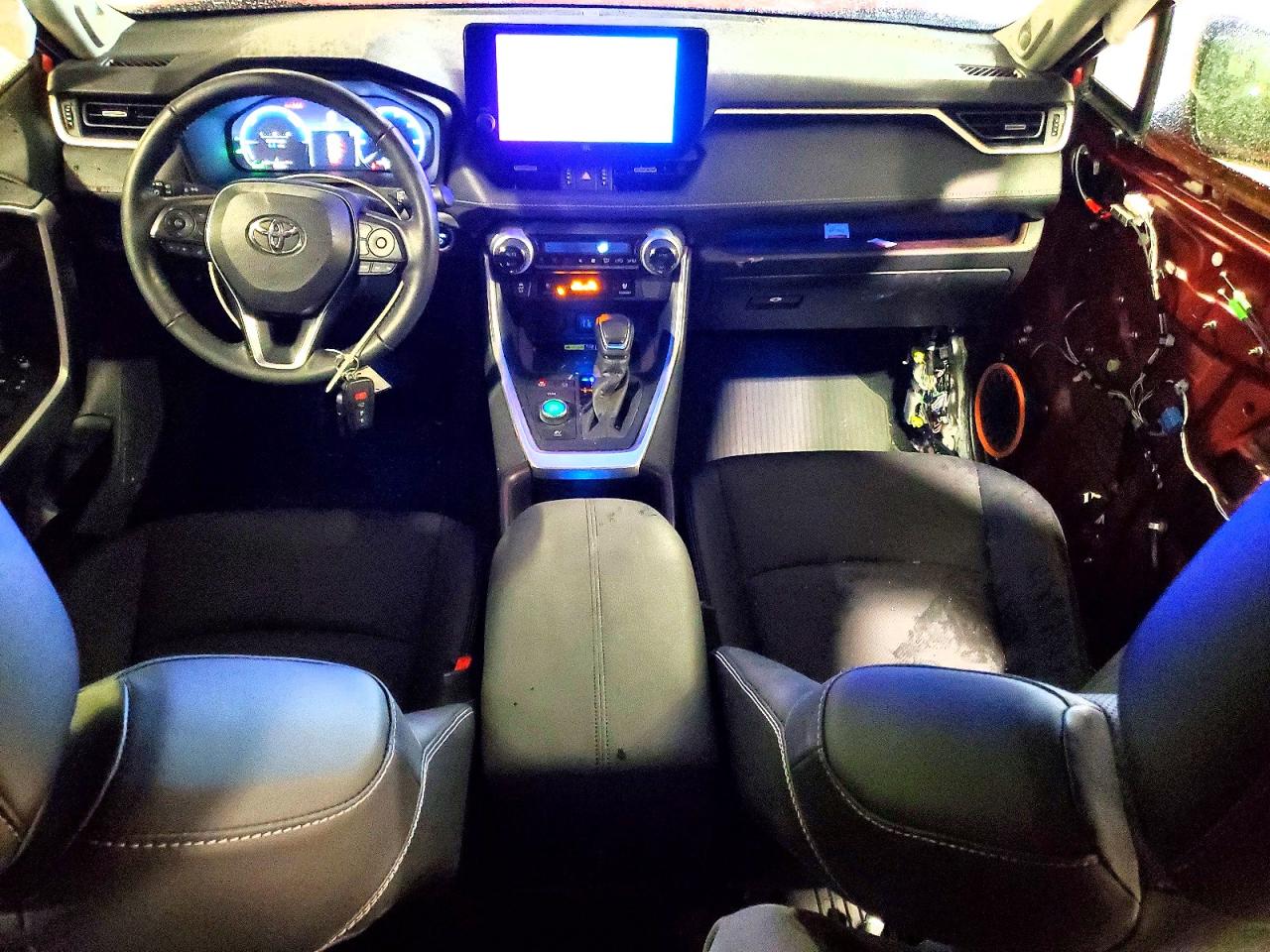 2025 TOYOTA RAV4 LIMITED photo 15