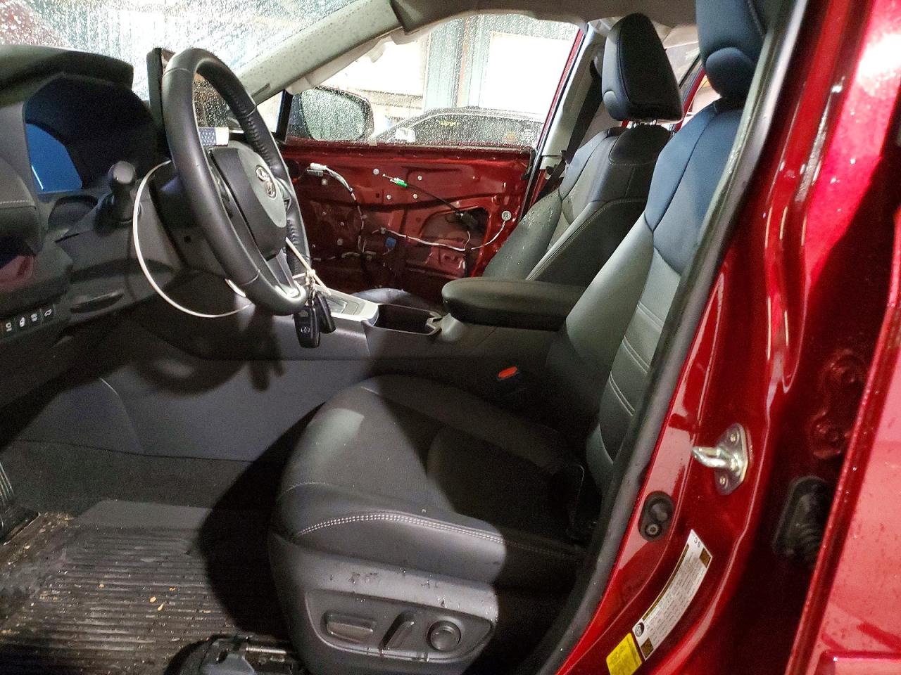 2025 TOYOTA RAV4 LIMITED photo 13
