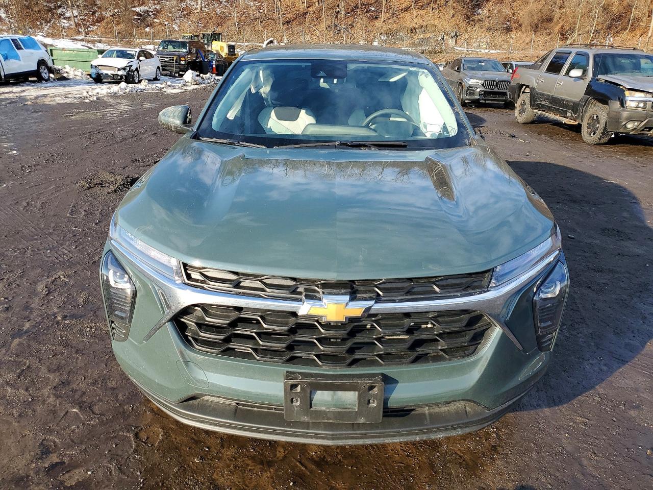2025 CHEVROLET TRAX LS photo 5