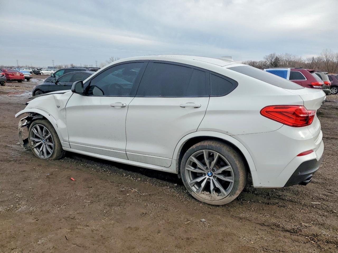 2018 BMW X4 XDRIVEM40I photo 2
