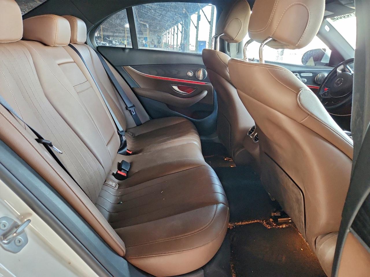 2017 MERCEDES-BENZ E 300 photo 10