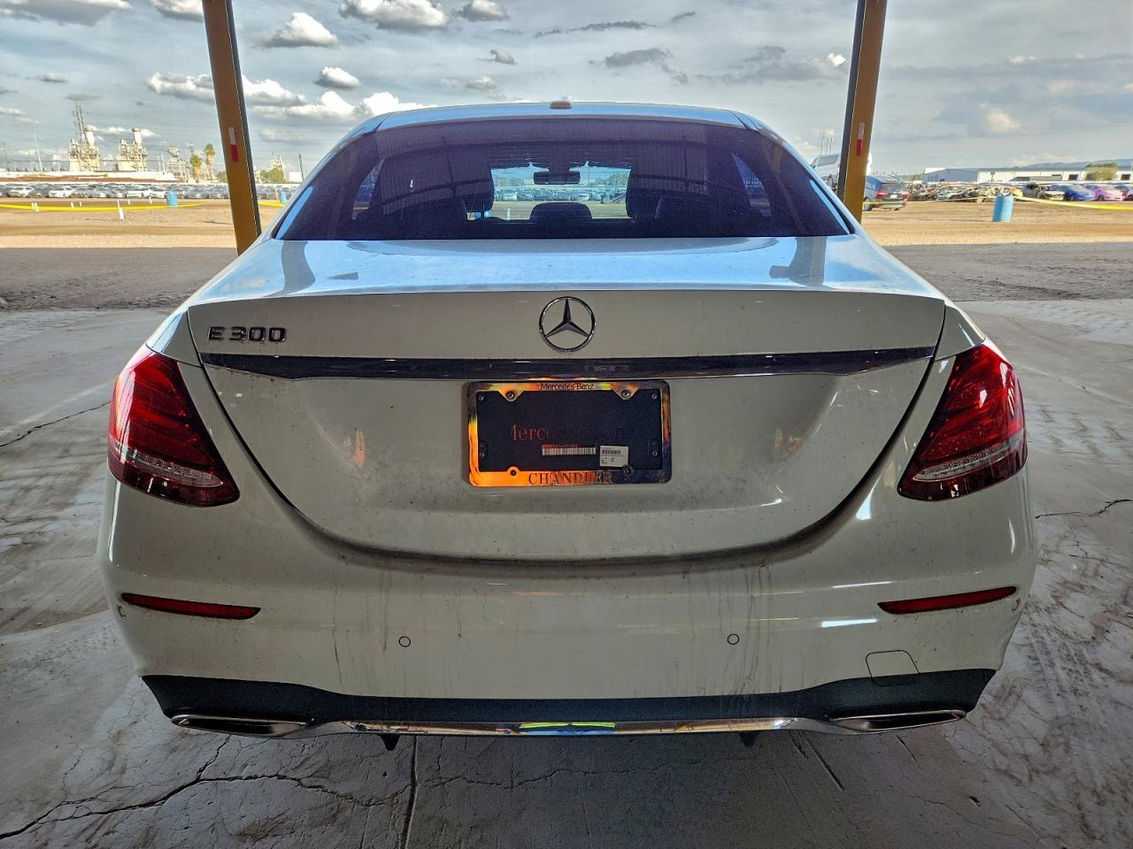 2017 MERCEDES-BENZ E 300 photo 6