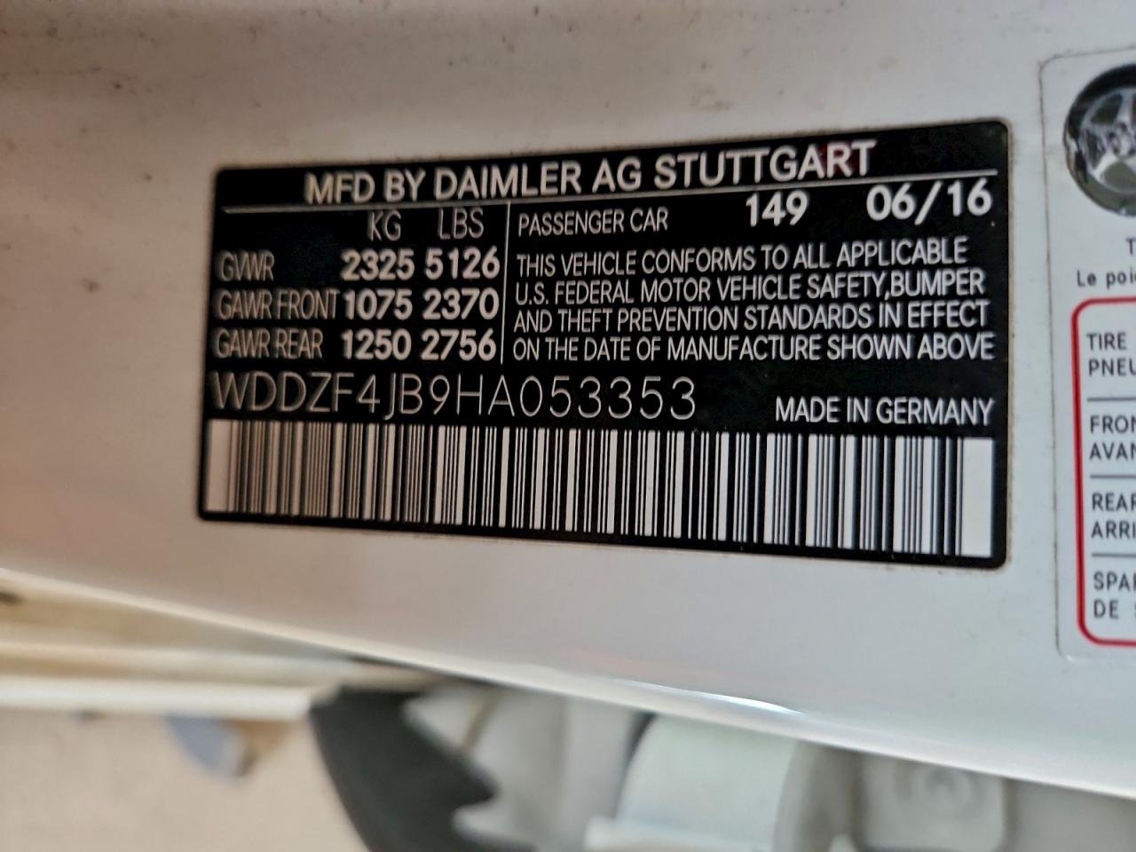 2017 MERCEDES-BENZ E 300 photo 12