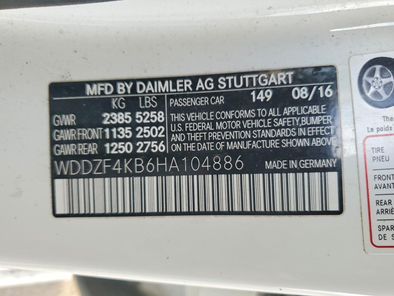 2017 MERCEDES-BENZ E 300 4MATIC photo 12
