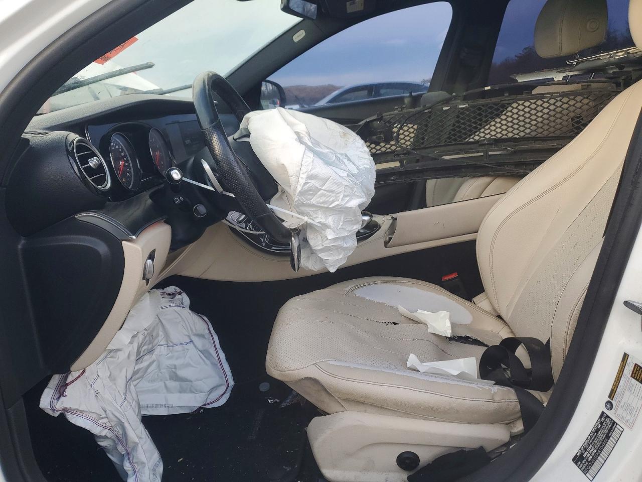 2017 MERCEDES-BENZ E 300 4MATIC photo 7
