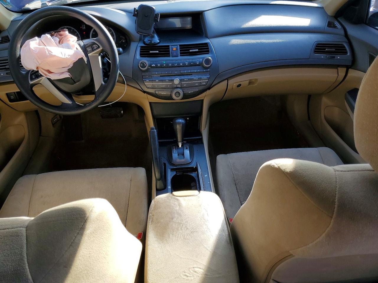 2010 HONDA ACCORD LX photo 8