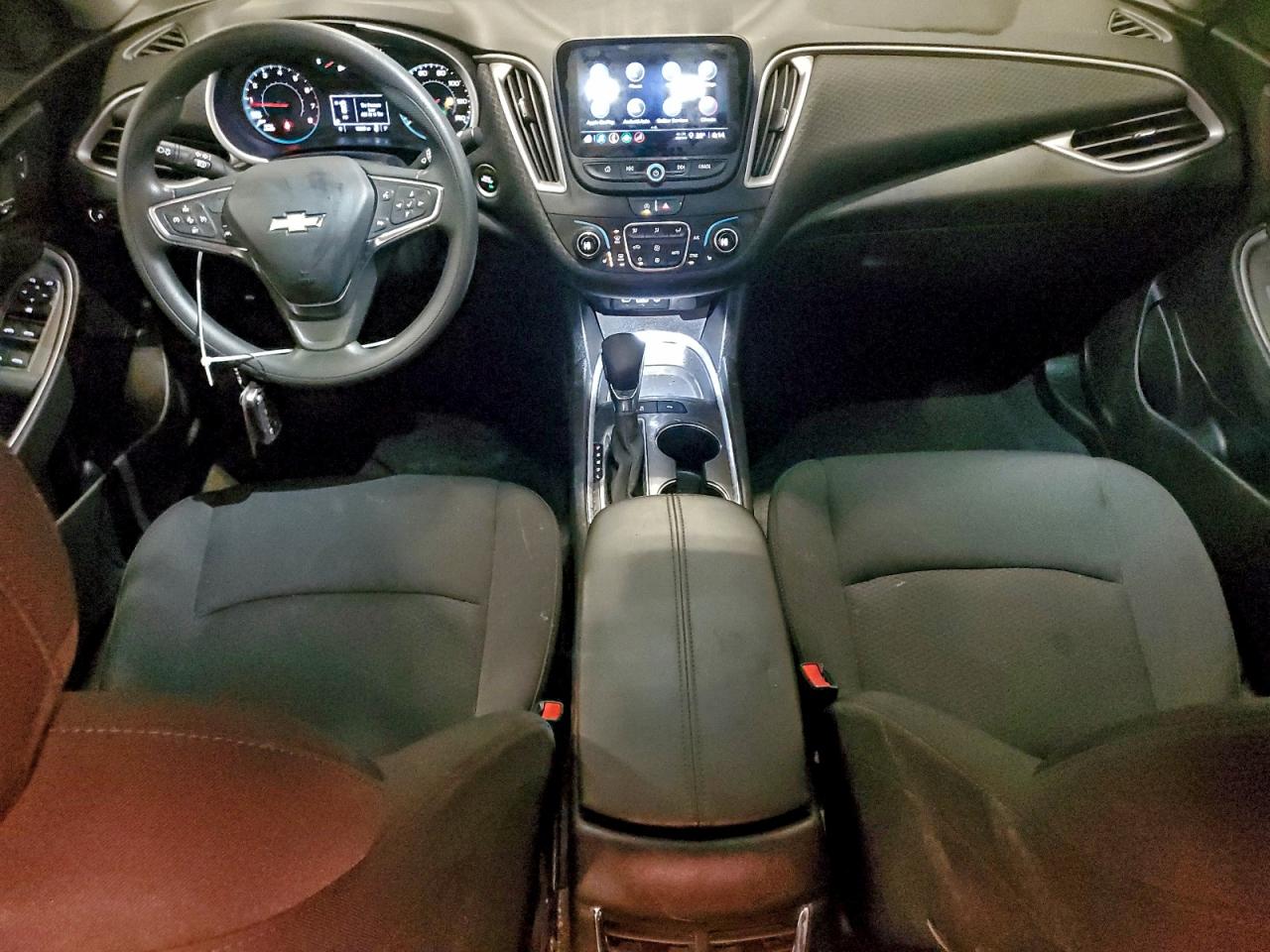 2025 CHEVROLET MALIBU LT photo 8