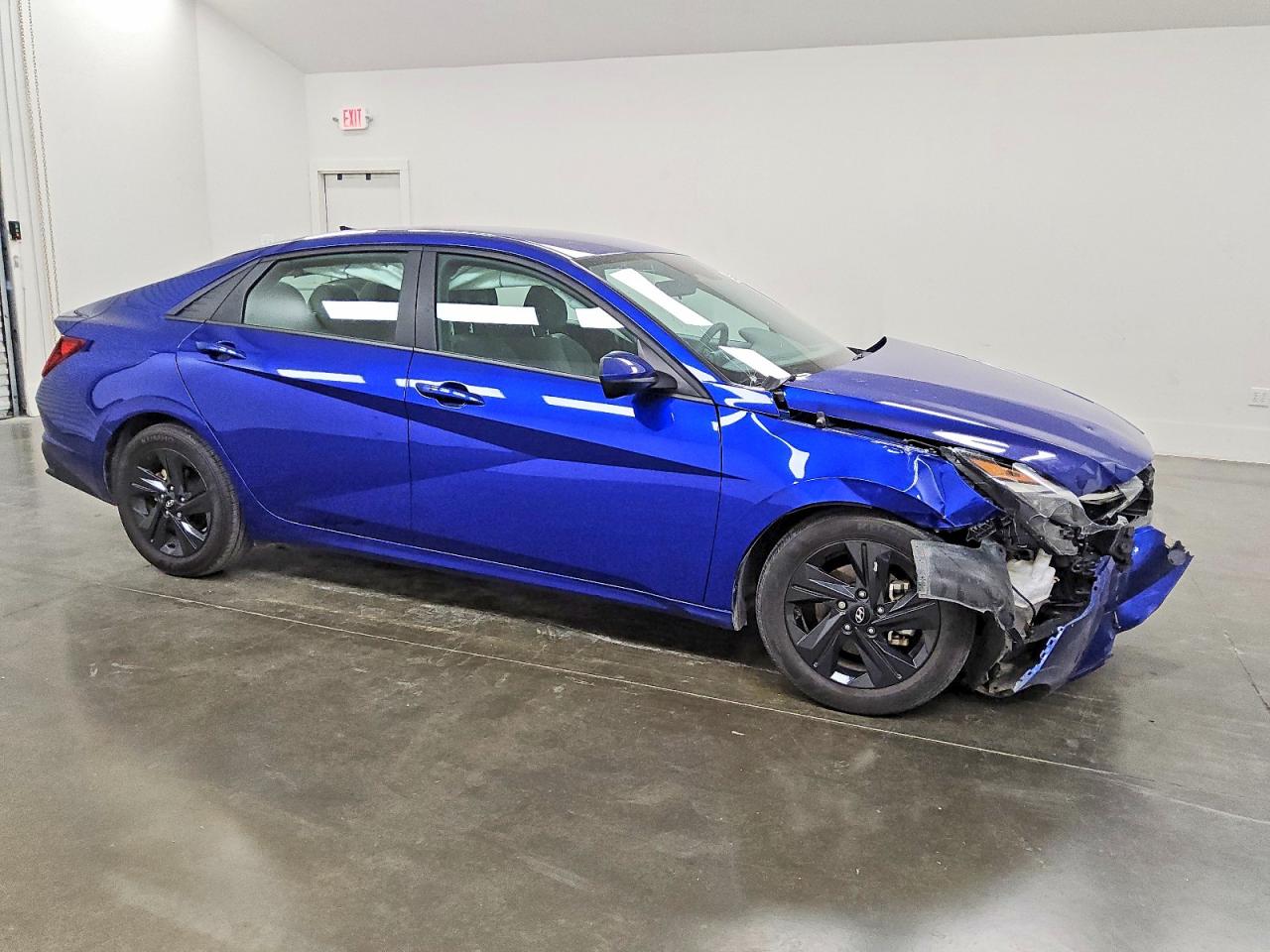 2023 HYUNDAI ELANTRA SEL photo 4