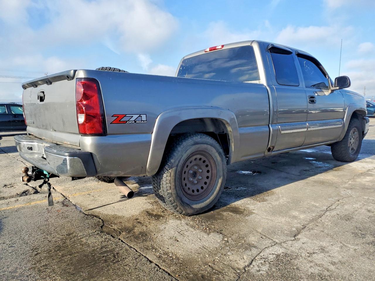 2007 CHEVROLET SILVERADO K1500 CLASSIC photo 3