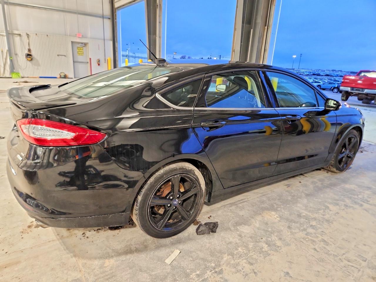 2016 FORD FUSION SE photo 3