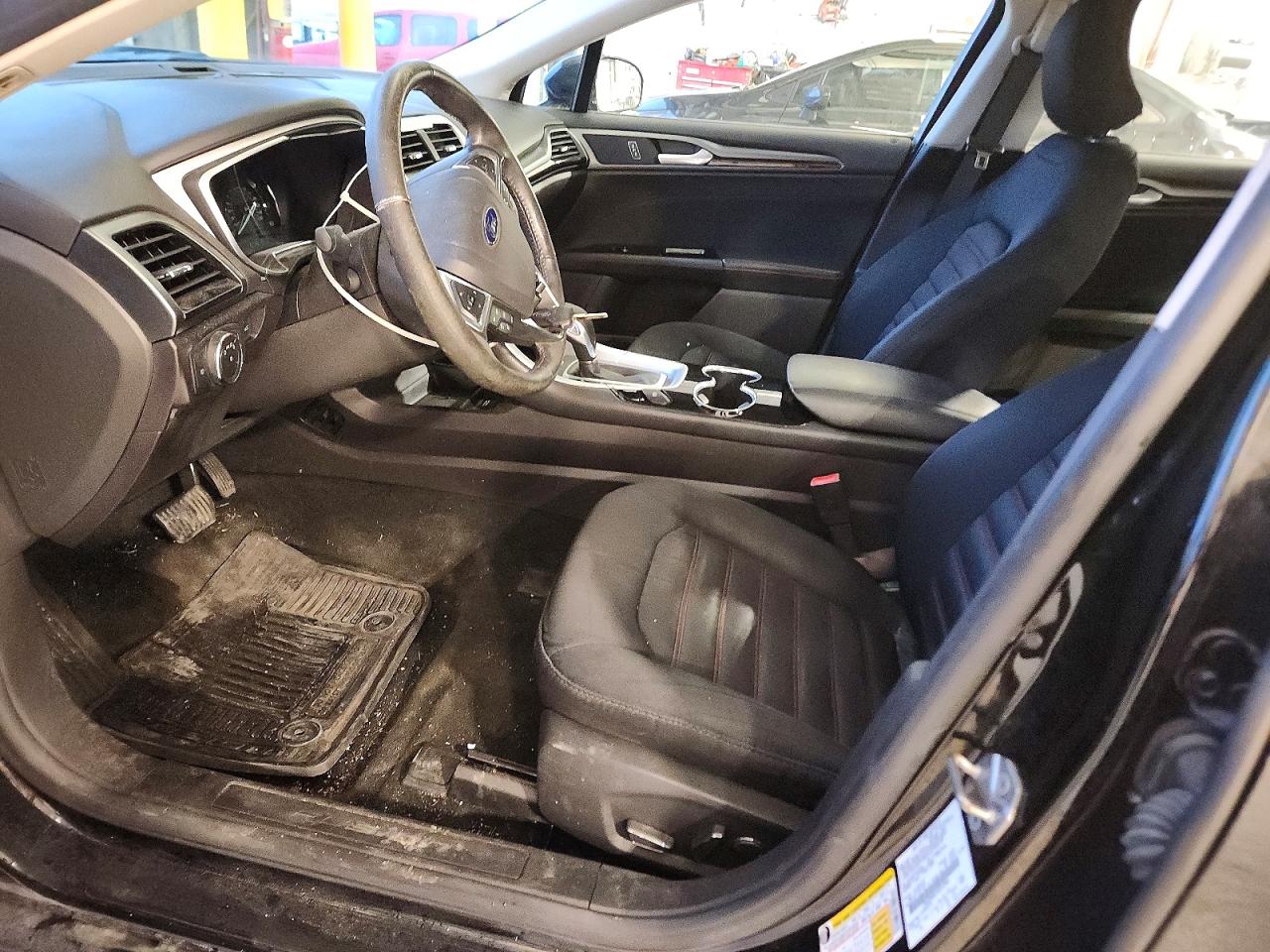 2016 FORD FUSION SE photo 7