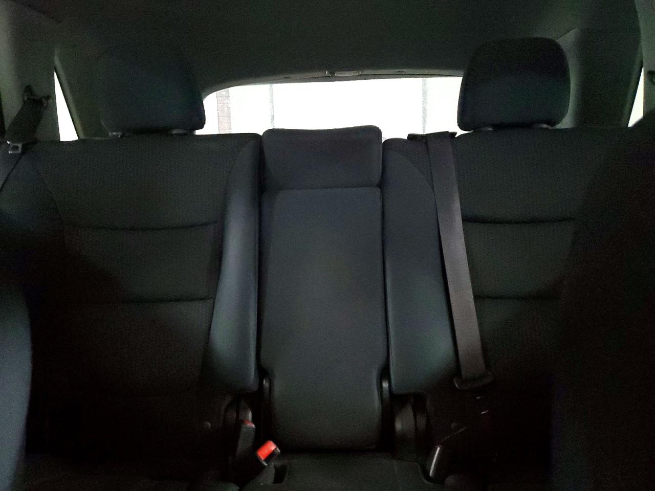 2011 KIA SORENTO BASE photo 28