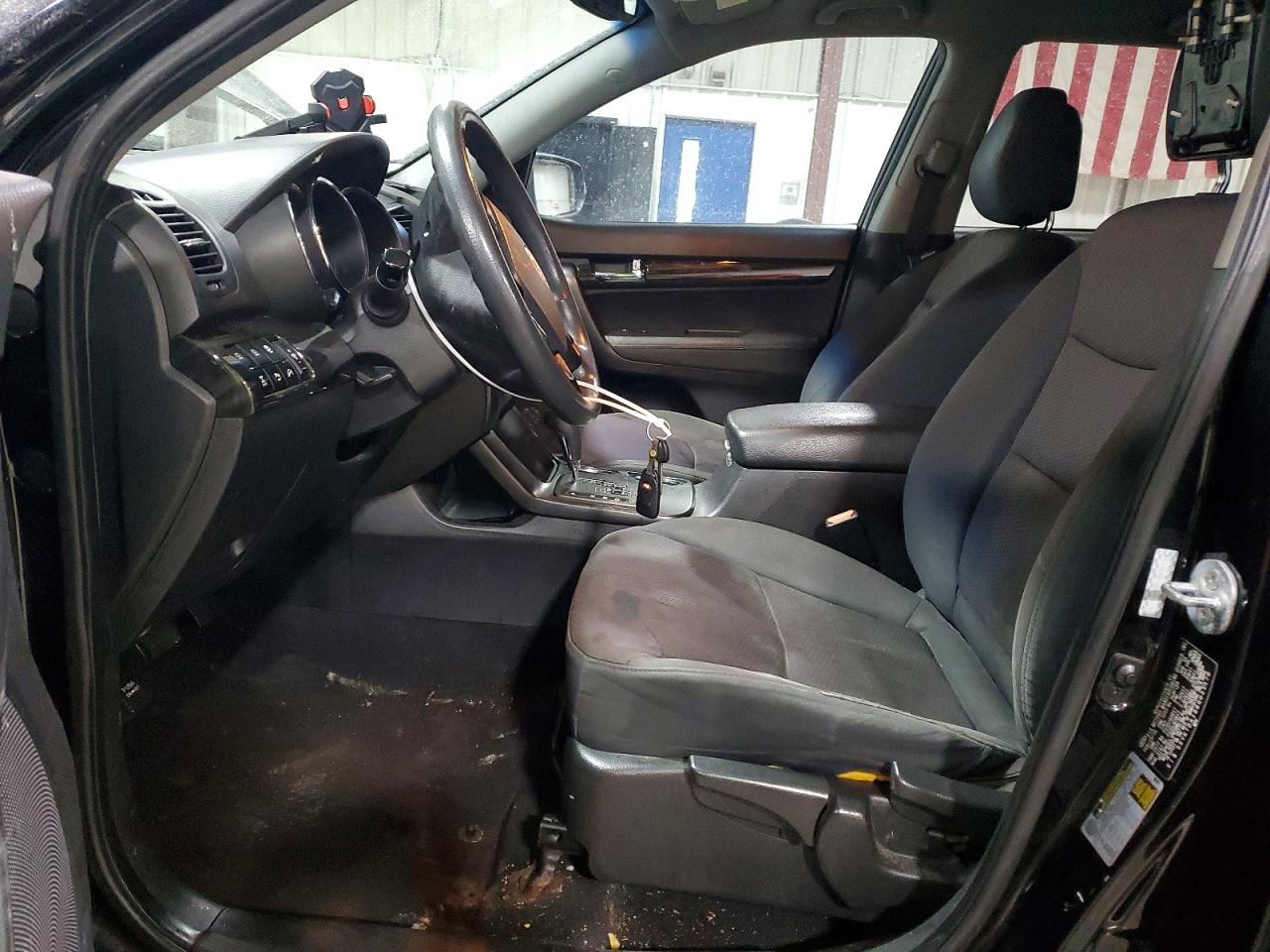 2011 KIA SORENTO BASE photo 19