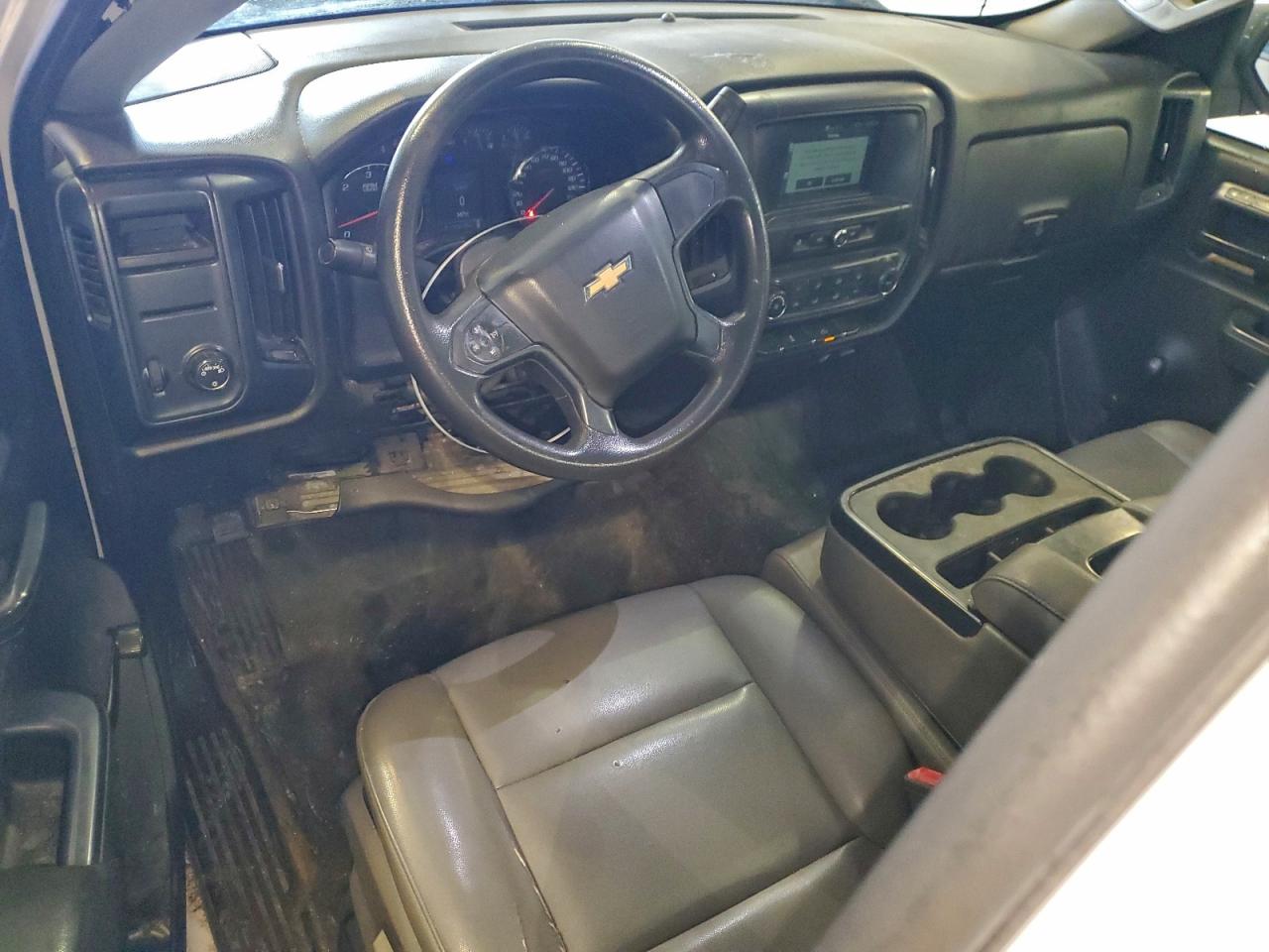2018 CHEVROLET SILVERADO C1500 photo 8
