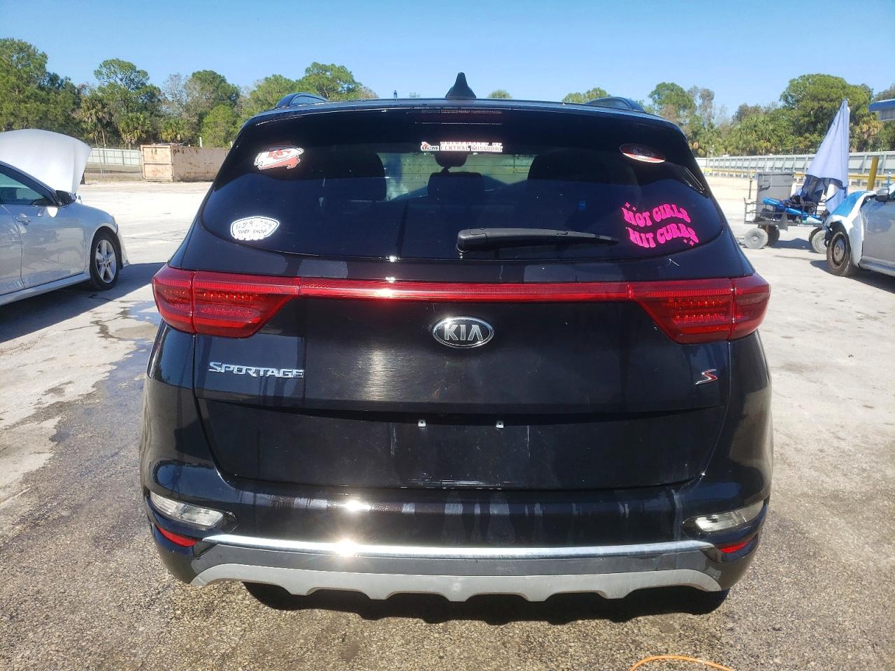 2020 KIA SPORTAGE S photo 6
