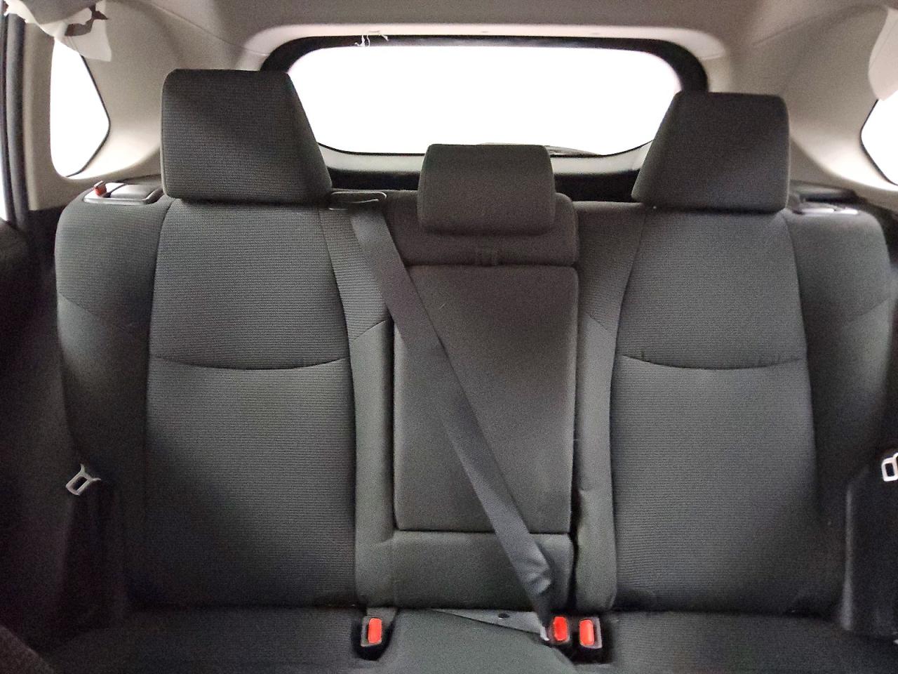 2021 TOYOTA RAV4 LE photo 10