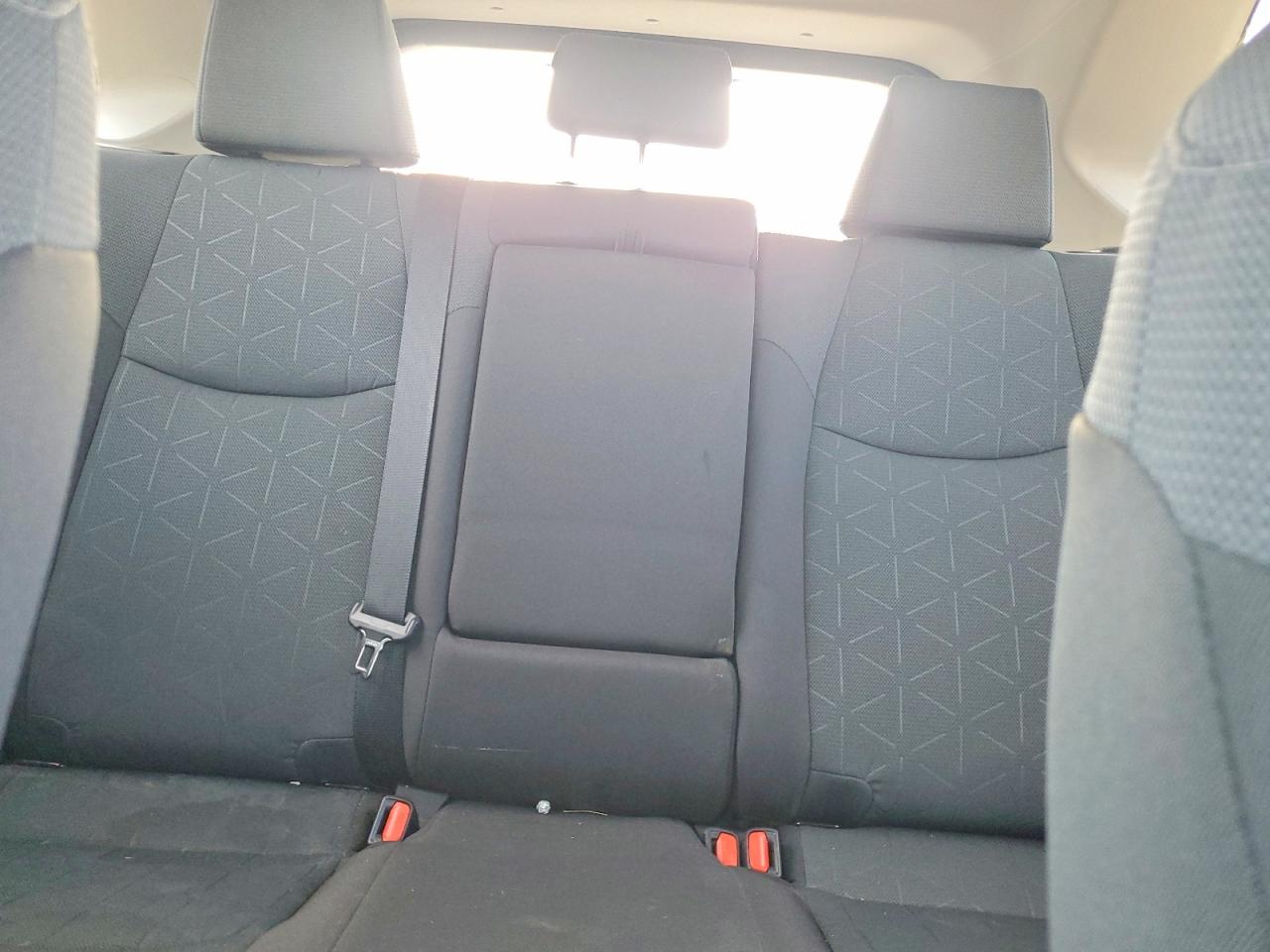 2024 TOYOTA RAV4 XLE photo 10