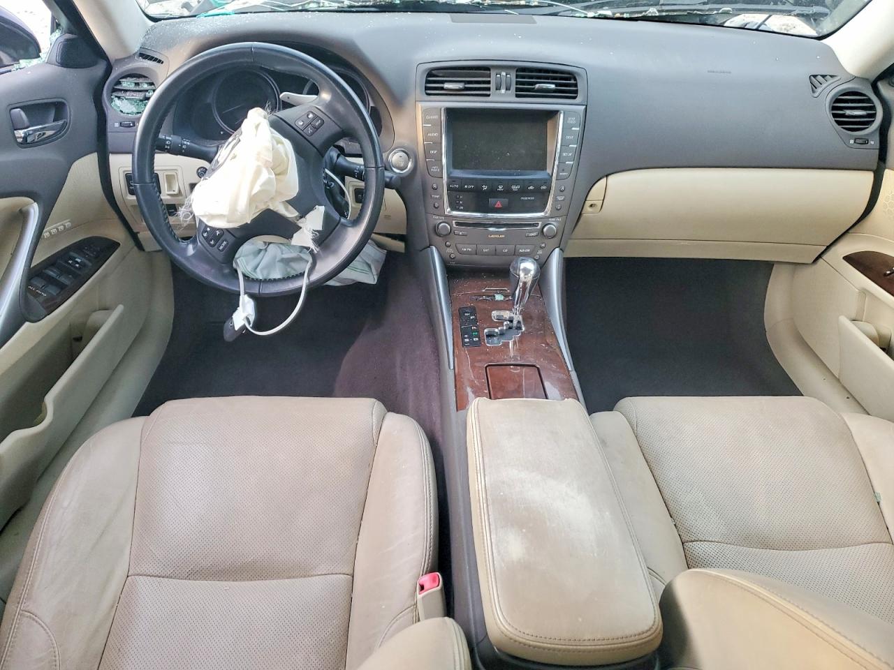 2010 LEXUS IS 250 photo 22