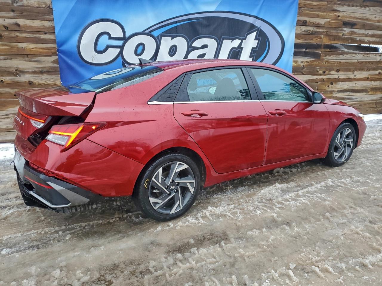 2025 HYUNDAI ELANTRA SEL photo 3