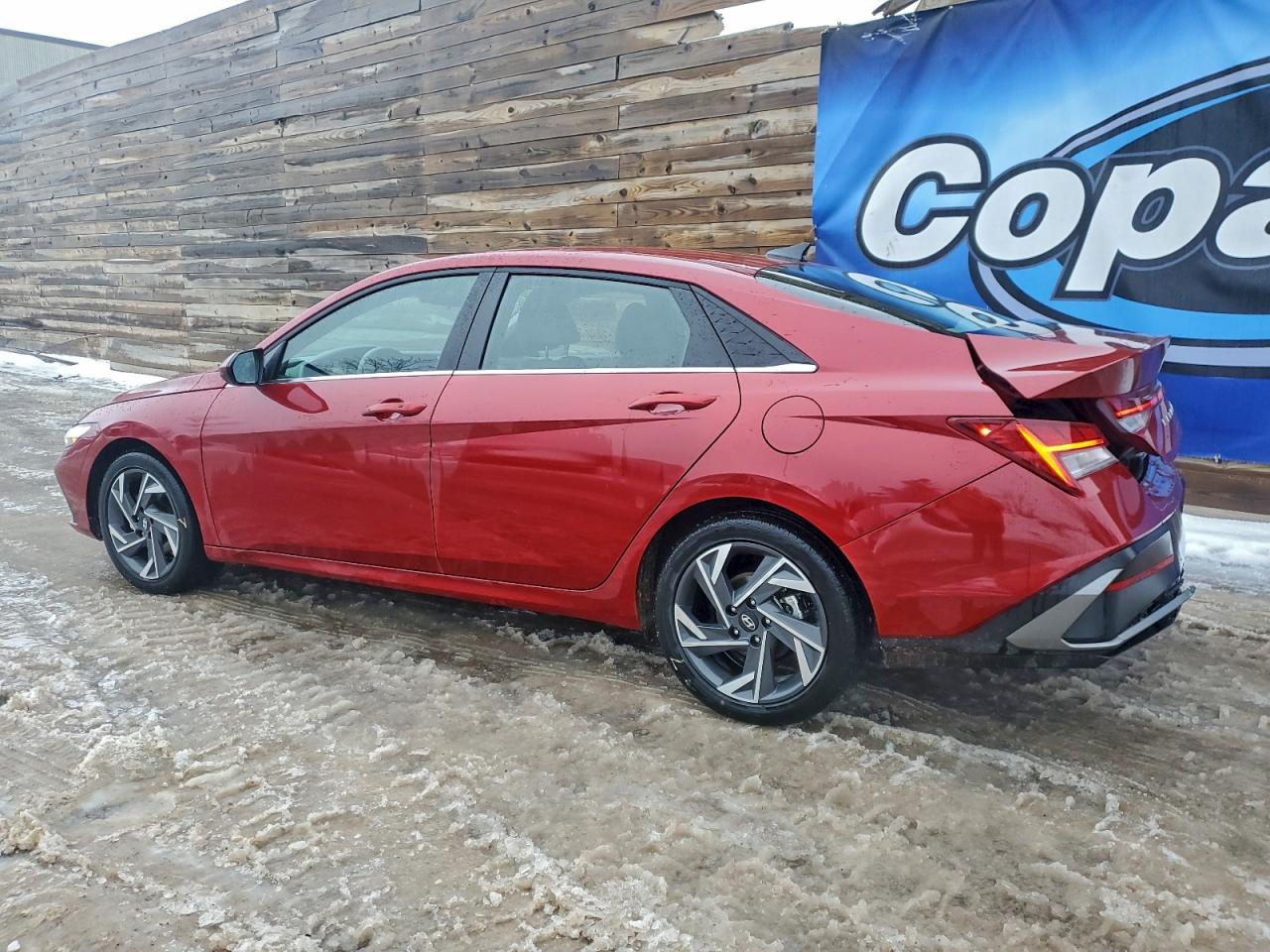 2025 HYUNDAI ELANTRA SEL photo 2