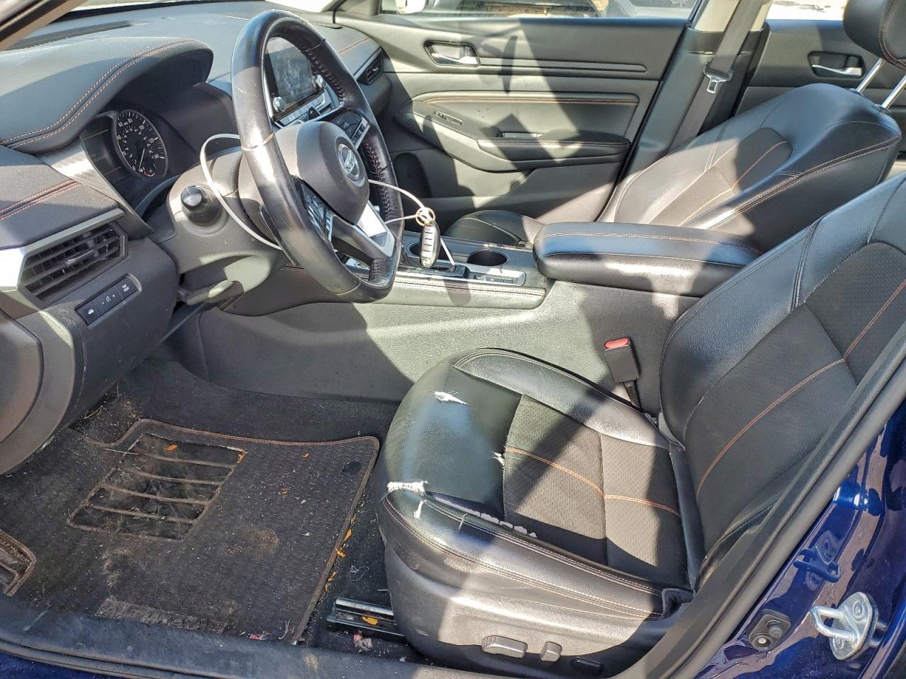 2019 NISSAN ALTIMA SR photo 7