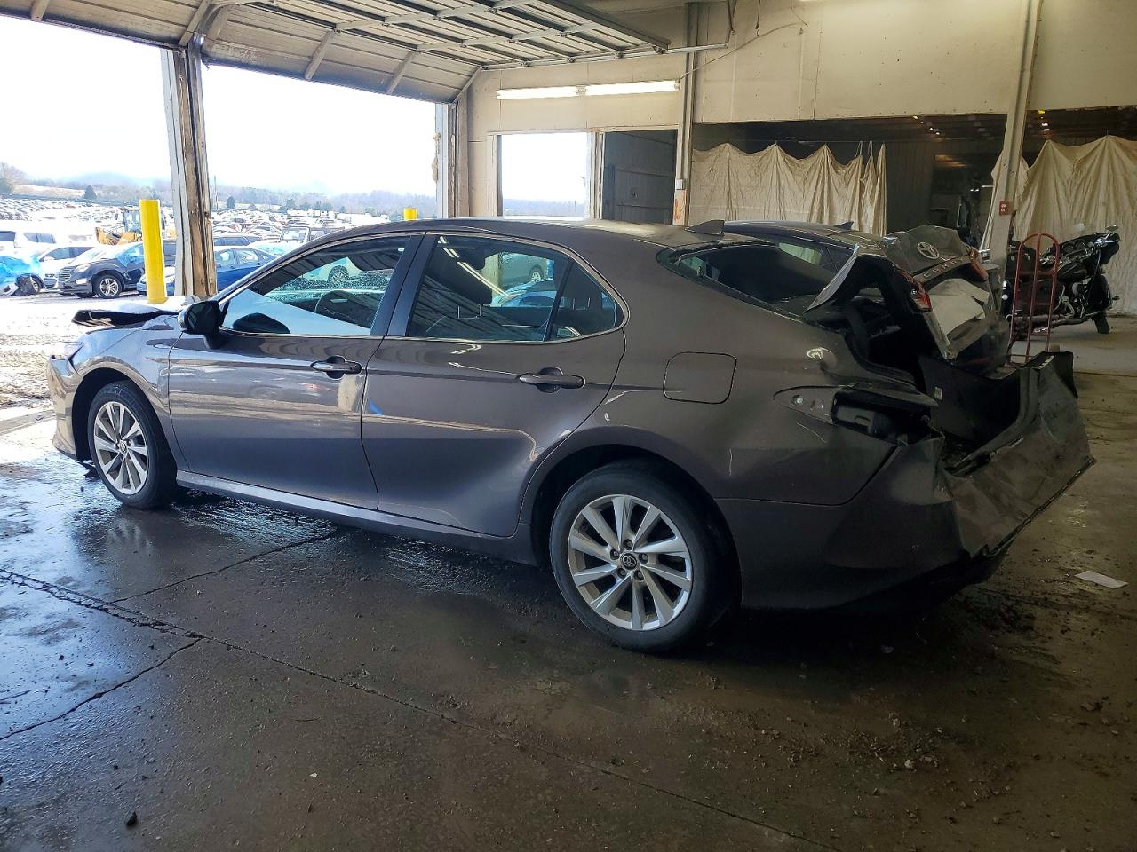2024 TOYOTA CAMRY LE photo 2