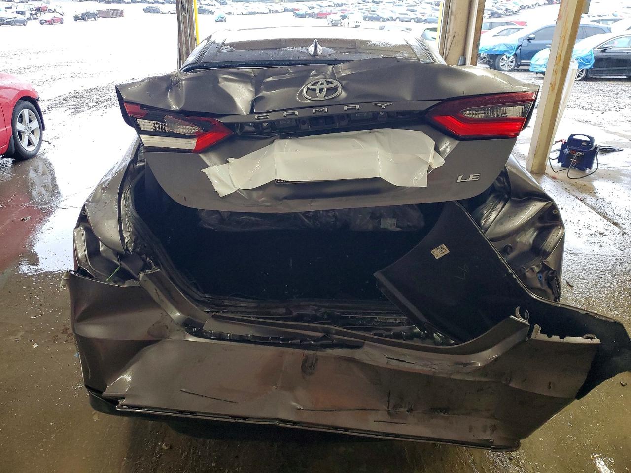 2024 TOYOTA CAMRY LE photo 6