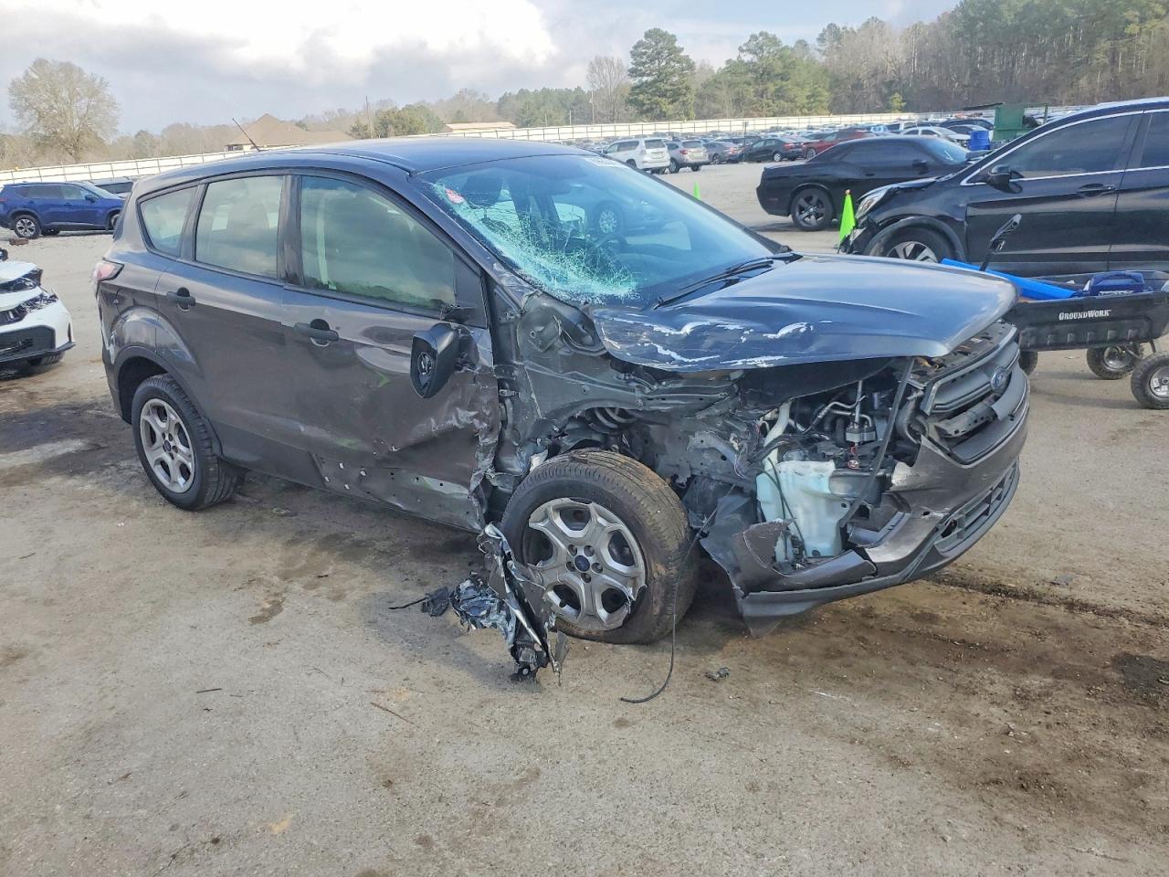 2018 FORD ESCAPE S photo 4