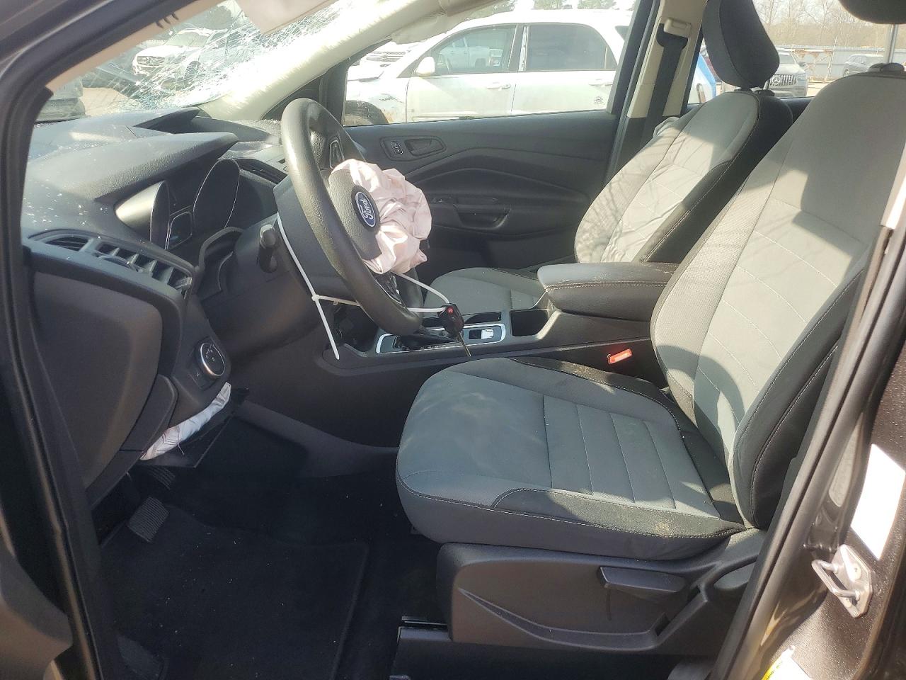 2018 FORD ESCAPE S photo 7