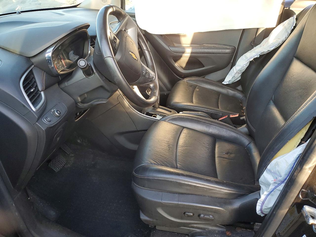 2021 CHEVROLET TRAX 1LT photo 7