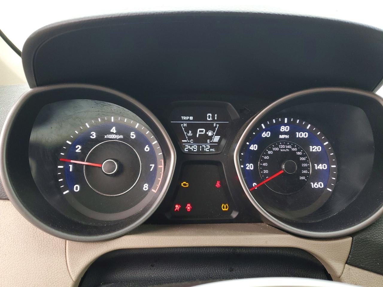 2014 HYUNDAI ELANTRA SE photo 9