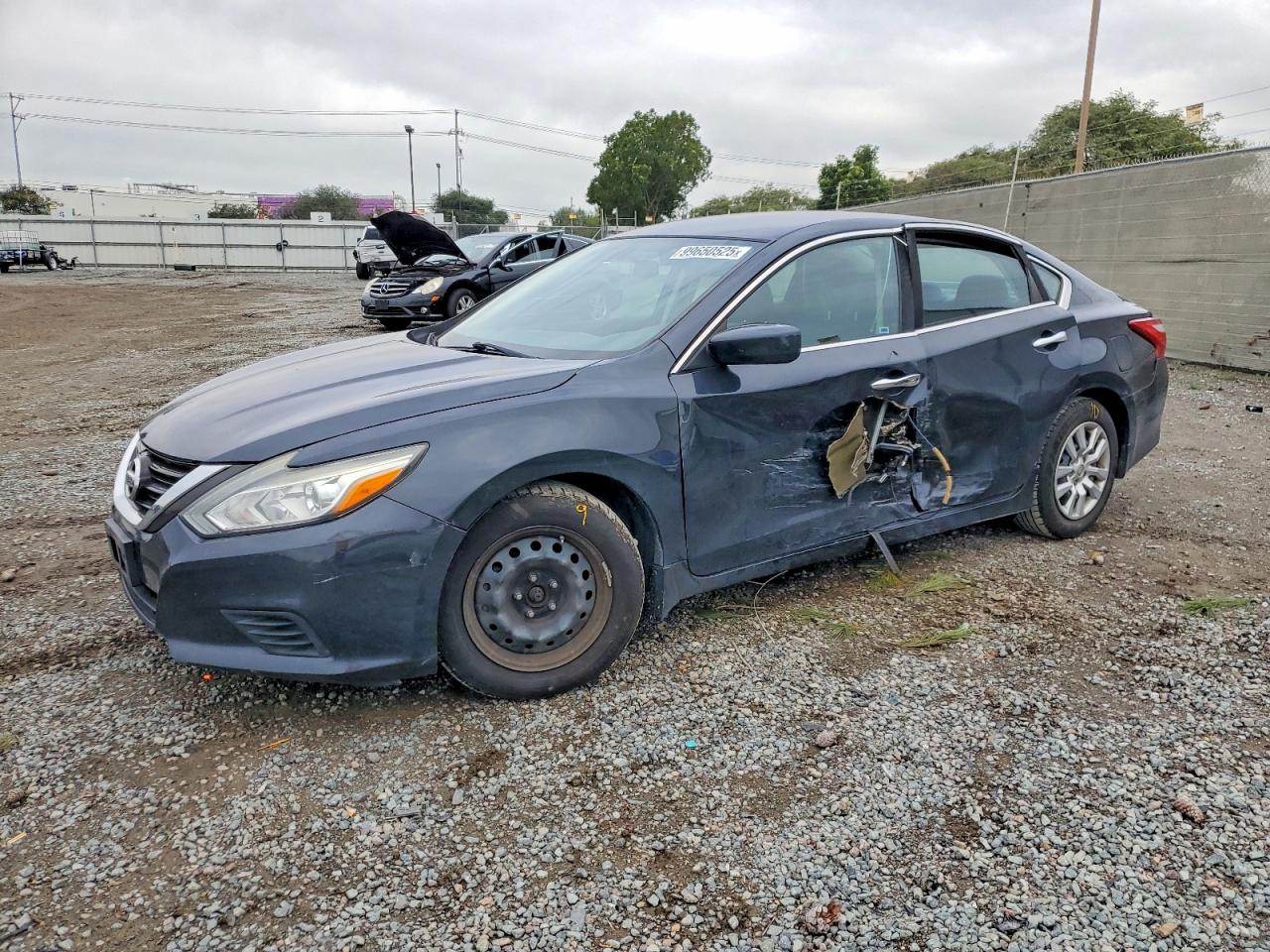 2016 NISSAN ALTIMA