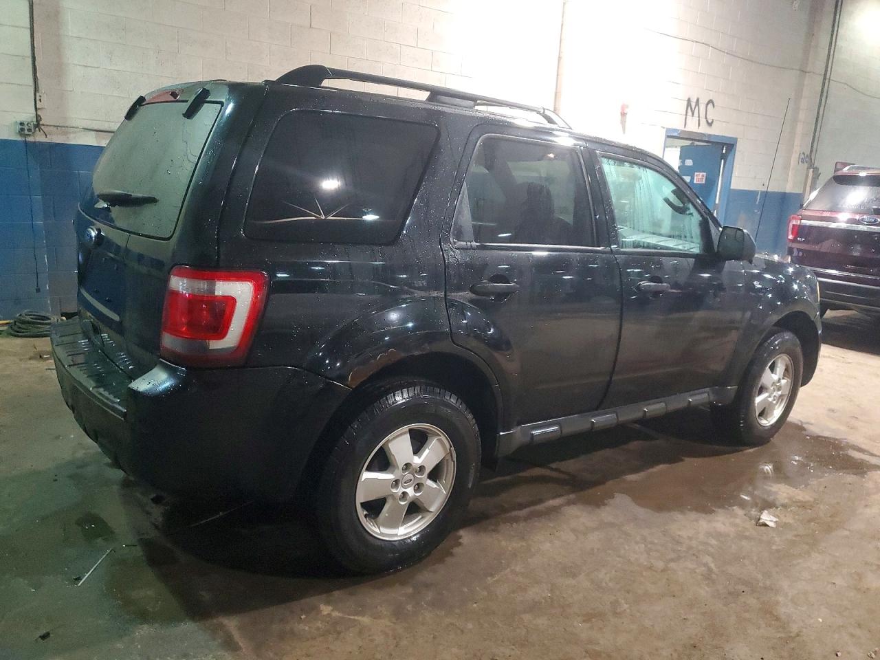 2012 FORD ESCAPE XLT photo 3