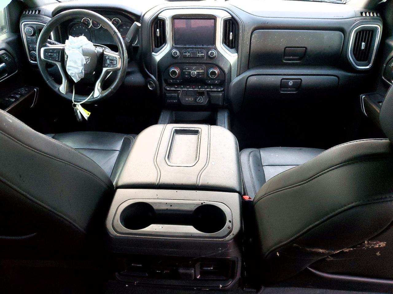 2020 CHEVROLET SILVERADO K1500 RST photo 22
