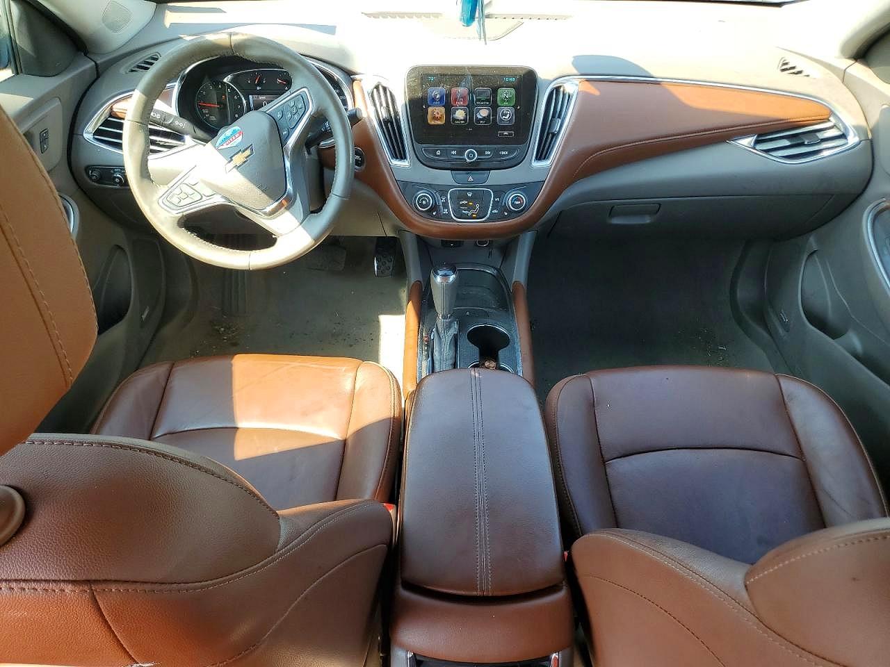 2017 CHEVROLET MALIBU LT photo 8